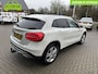 Mercedes-Benz GLA 200 Ambition|ElektrischeTrekhaak|Camera|Stoelverwarming