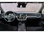 Volvo V60 B3 Core | Cruise Control | Navigatie | Apple CarPlay & Android Auto | Park Assist | LED Koplampen | 2 Zone Climate Control | 17" LM |