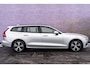 Volvo V60 B3 Core | Cruise Control | Navigatie | Apple CarPlay & Android Auto | Park Assist | LED Koplampen | 2 Zone Climate Control | 17" LM |