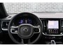 Volvo V60 2.0 T6 Plug-in hybrid AWD Plus Dark | Adaptieve cruise control | Dode hoek detectie | 360 Camera | Trekhaak | Contourstoelen | Elektr. verstelbare voorstoelen incl. memory | Parkeersensoren vóór + achter | 18"lichtemetalen velgen | All season banden | Google Services |