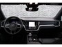 Volvo V60 2.0 T6 Plug-in hybrid AWD Plus Dark | Adaptieve cruise control | Dode hoek detectie | 360 Camera | Trekhaak | Contourstoelen | Elektr. verstelbare voorstoelen incl. memory | Parkeersensoren vóór + achter | 18"lichtemetalen velgen | All season banden | Google Services |