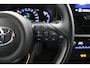 Toyota Yaris Cross 1.5 Hybrid Dynamic | Navigatie | Led Verlichting | Privacy Glas | Keyless Entry |