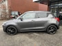 Suzuki Swift 1.0 Stijl // LED // KEYLESS // ADAPT. CRUISE // CLIMA // CAMERA // STOELVERWARMING // NAVI+CARPLAY //