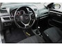 Suzuki Swift 1.2 Comfort Trekhaak dealeronderhouden Rijklaarprijs! | 12 Maanden Garantie | Onderhoudsbeurt | Nieuwe APK | Mobiliteitservice |