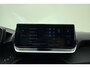 Peugeot 208 1.2 PureTech Allure Pack | Navigatie | Climate Control | Full LED | Camera | Apple Carplay/Android Auto | 16'' LM Velgen | 1e Eigenaar