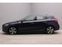Volvo V40 1.6 T4 Momentum *Automaat * Dealer onderhoud* Nw APK*