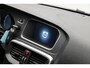 Volvo V40 1.6 T4 Momentum *Automaat * Dealer onderhoud* Nw APK*