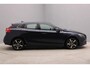 Volvo V40 1.6 T4 Momentum *Automaat * Dealer onderhoud* Nw APK*