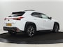 Lexus UX 250h F Sport Line | Schuifdak | Stoelverwarming | Alcantara | Adaptive cruise | Keyless | Full LED | Elektrische stoelen | Climate control | Bluetooth | Sportstoelen