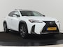 Lexus UX 250h F Sport Line | Schuifdak | Stoelverwarming | Alcantara | Adaptive cruise | Keyless | Full LED | Elektrische stoelen | Climate control | Bluetooth | Sportstoelen