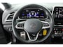 Volkswagen T-Roc 1.5 TSI 150pk DSG R-Line Edition Trekhaak Camera Stoelverwarming Virtual Cockpit Navigatie
