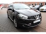 Nissan Qashqai 1.6 Connect Edition automaat. Leder, panoramadak, trekhaak afneembaar.