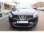 Nissan Qashqai 1.6 Connect Edition automaat. Leder, panoramadak, trekhaak afneembaar.
