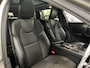 Volvo V60 2.0 T5 Momentum/ Nederlandse auto/ Elektrisch trekhaak/ Automaat/ Achteruitrijcamera/ Navi/ Pano