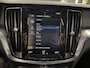Volvo V60 2.0 T5 Momentum/ Nederlandse auto/ Elektrisch trekhaak/ Automaat/ Achteruitrijcamera/ Navi/ Pano