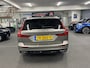 Volvo V60 2.0 T5 Momentum/ Nederlandse auto/ Elektrisch trekhaak/ Automaat/ Achteruitrijcamera/ Navi/ Pano