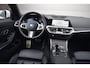 BMW 3-Serie Touring 320e M-SPORT ORG.NED / SOH 90% / LASER / LEER / TREKHAAK / SFEERVERLICHTING / DEALER-ONDERHOUDEN / 19INCH