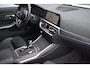 BMW 3-Serie Touring 320e M-SPORT ORG.NED / SOH 90% / LASER / LEER / TREKHAAK / SFEERVERLICHTING / DEALER-ONDERHOUDEN / 19INCH