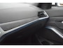 BMW 3-Serie Touring 320e M-SPORT ORG.NED / SOH 90% / LASER / LEER / TREKHAAK / SFEERVERLICHTING / DEALER-ONDERHOUDEN / 19INCH