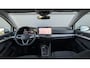 Volkswagen Golf 1.5 eHybrid 204pk Life Edition | SoH 100% | Trekhaak | Panoramadak