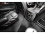 Cadillac Escalade 6.2 V8 Platinum 6 persoonsuitvoering (€ 35.495,87 Ex B.T.W) captain chairs