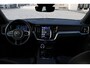 Volvo V60 T6 Plug-in hybrid AWD Plus Dark | Rondomzicht Camera| Semi Electrische trekhaak| Electronic Climate Control | Adaptieve Cruise Control | Parkeersensoren | Rijstrooksensor Met Correctie | Navigatiesysteem | Verwarmbare Voorstoelen | Verwarmbaar Stuurwiel | Keyless Entry |