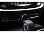 Volvo V60 T6 Plug-in hybrid AWD Business Edition | Extra Getint Glas Achter | Park Assist voor en achter | Premium Audio by Harman Kardon | Adaptieve Cruise Control & Pilot Assist | Keyless Entry & Start | Verwarmbaar stuurwiel | Verwarmbare voorstoelen | Verwarmbare achterbank |