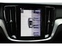 Volvo V60 T6 Plug-in hybrid AWD Business Edition | Extra Getint Glas Achter | Park Assist voor en achter | Premium Audio by Harman Kardon | Adaptieve Cruise Control & Pilot Assist | Keyless Entry & Start | Verwarmbaar stuurwiel | Verwarmbare voorstoelen | Verwarmbare achterbank |