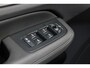 Volvo V60 T6 Plug-in hybrid AWD Business Edition | Extra Getint Glas Achter | Park Assist voor en achter | Premium Audio by Harman Kardon | Adaptieve Cruise Control & Pilot Assist | Keyless Entry & Start | Verwarmbaar stuurwiel | Verwarmbare voorstoelen | Verwarmbare achterbank |