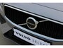 Volvo V60 T6 Plug-in hybrid AWD Business Edition | Extra Getint Glas Achter | Park Assist voor en achter | Premium Audio by Harman Kardon | Adaptieve Cruise Control & Pilot Assist | Keyless Entry & Start | Verwarmbaar stuurwiel | Verwarmbare voorstoelen | Verwarmbare achterbank |