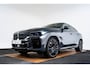 BMW X6 M50i High Executive Panoramadak - Comfortstoelen - CraftedClarity - Akoestische ramen - Comfort Access - Active Cruise Control - Head up - Harman Kardon - Entertainmentsysteem Professional - Zonnescherm achter -