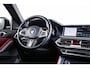 BMW X6 M50i High Executive Panoramadak - Comfortstoelen - CraftedClarity - Akoestische ramen - Comfort Access - Active Cruise Control - Head up - Harman Kardon - Entertainmentsysteem Professional - Zonnescherm achter -