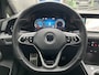 Volkswagen Golf 1.5 TSI 130PK R-Line / 18" LMV / Black Style / LED / Travel Assist / Parkeersensoren voor en achter /  Stoelverwarming