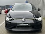 Volkswagen Golf 1.5 TSI 130PK R-Line / 18" LMV / Black Style / LED / Travel Assist / Parkeersensoren voor en achter /  Stoelverwarming