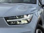 Volvo XC40 1.5 T2 Momentum Business LED | Keyless Entry/Start | parkeercamera | Parkeersensoren voor+achter | Adaptieve cruise control | Apple CarPlay/Android Auto |