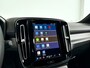 Volvo XC40 Recharge Twin Plus | Parkeercamera | Stoel- en Stuurverwarming | Getint glas | Trekhaak
