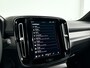 Volvo XC40 Recharge Twin Plus | Parkeercamera | Stoel- en Stuurverwarming | Getint glas | Trekhaak