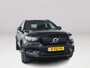 Volvo XC40 Recharge Twin Plus | Parkeercamera | Stoel- en Stuurverwarming | Getint glas | Trekhaak