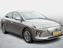 Hyundai Ioniq Premium EV 38 kWh SoH 94,1% / Warmtepomp / Plus-Pakket / Adaptive Cruise / Stoelverwarming Voor & Achter + Ventilatie / LED / Navigatie /
