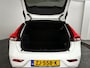 Volvo V40 T3 Polar+ Sport | Panoramadak | Parkeercamera | Harman Kardon | Stoelverwarming