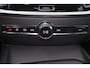 Volvo S60 T5 Intro Edition - Schuif/kanteldak - IntelliSafe Assist & Surround - Harman/Kardon audio - Adaptieve LED koplampen - Parkeercamera achter - Verwarmde voorstoelen & stuur - Parkeersensoren voor & achter - Elektr. bedienb. bestuurdersstoel met geheugen - Head up display - Standkachel - 19' LMV