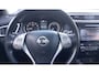 Nissan Qashqai 1.2 Connect Edition,Navi,Climate control,Cruise control,Parking system,Achter rij uit camera,PanoramadakTrekhaak.
