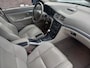Volvo S80 2.4 Momentum Graphite,Airco,Cruise control,Automaat,Schuifkantel dak,Stoelverwarming