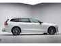 Volvo V60 2.0 B3 163pk Momentum Advantage Aut. [ LED Adapt.cruise Trekhaak Stoelverwarming ]
