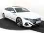 Volkswagen Arteon Shooting Brake 1.4 TSI eHybrid R-Line Business | SoH 98% | Panoramadak | 360 camera | Adaptieve demping systeem | 3-zone airco | Dodehoek detectie | Keyless | Stoel- en stuurwielverwarming | CarPlay |