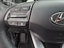 Hyundai Kona Electric EV Comfort Smart 39 kWh Automaat / Accu SOH 96% / Fabrieksgarantie tot 21-08-2028 / WLTP bereik 305 km stad 435 km / Stuur en Stoelverwarming / Adaptief CC / Achteruitrijcamera / Warmtepomp / Apple Carplay Android Auto /