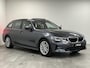 BMW 3-Serie Touring 330i Executive Edition | Panoramadak | Trekhaak | Stoelverwarming |