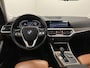 BMW 3-Serie Touring 330i Executive Edition | Panoramadak | Trekhaak | Stoelverwarming |