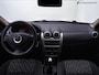 Dacia Sandero 1.2 Blackline (TREKHAAK,COMFORT-STOELEN,AIRCO,RADIO/MP3,ELEKTRISCHE RAMEN,LM-VELGEN,TOPCONDITIE)