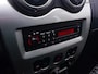 Dacia Sandero 1.2 Blackline (TREKHAAK,COMFORT-STOELEN,AIRCO,RADIO/MP3,ELEKTRISCHE RAMEN,LM-VELGEN,TOPCONDITIE)